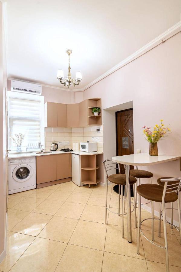 Avangard Magnus Apartment Liov Exterior foto